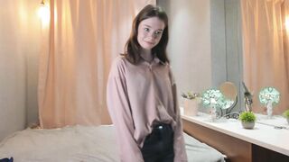 elenecouch Best Porn Video [Chaturbate] - new, shy, young, 18, brunette