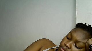 Watch Honey_mamii Best Porn Video [Stripchat] - dirty-talk, anal-young, big-clit, masturbation, striptease-ebony