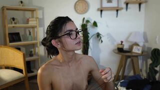 urcutelinda Top Porn Video [Chaturbate] - natural, smalltits, asian, skinny, cute