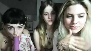 Watch snowxbunny1228 New Porn Video [Chaturbate] - fingerass, mom, sugardaddy, doublepenetration
