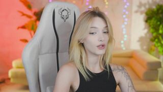 May054 New Porn Video [Stripchat] - orgasm, big-ass-white, twerk, dildo-or-vibrator-teens, petite