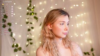 Watch april_blush Hot Porn Leaked Video [Chaturbate] - new, shy, 18, blonde, bigboobs