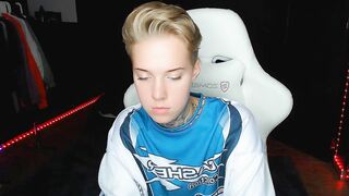 Watch soulinacage New Porn Leak Video [Stripchat] - blowjob, striptease-white, oil-show, doggy-style, ahegao