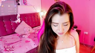 Ezzie_Freckles Top Porn Video [Stripchat] - handjob, flashing, recordable-privates-teens, twerk, big-ass-teens