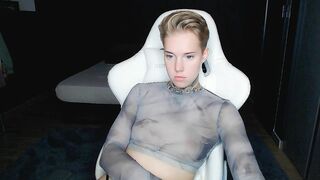 Watch soulinacage Hot Porn Video [Stripchat] - masturbation, dildo-or-vibrator, topless, kissing, striptease-teens