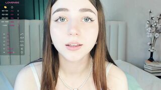 Watch rowenahallman Top Porn Video [Chaturbate] - new, natural, shy, 18, teen