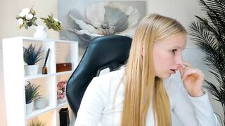 maidabarfield New Porn Leak Video [Chaturbate] - new, young, shy, 18, blonde