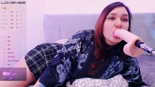 lil_shell Webcam Porn Video Record [Stripchat]: single, italian, deutsch, lovense