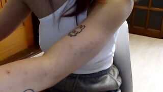 softmilkyasian Webcam Porn Video Record [Stripchat]: jeans, lovenses, curly, skinny