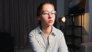 eadlincarnley Hot Porn Video [Chaturbate] - new, young, shy, 18, bigboobs