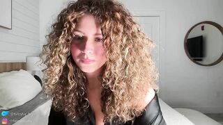 faleshafaye_ Top Porn Video [Chaturbate] - bigclit, bigboobies, chatting, dolce thumbnail
