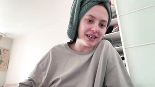 holydori Top Porn Video [Chaturbate] - hairy, feet, natural, nonude, hairyarmpits