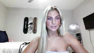 lovelyaveryy New Porn Video [Chaturbate] - asia, machine, snap4life, ahegao