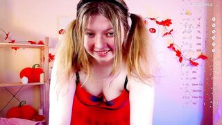 salut_love Best Porn Video [Chaturbate] - new, bigass, shy, 18, lush