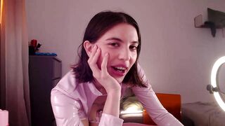 Watch licoricepizza From Stripchat New Porn Video Leak - doggy-style, big-clit, spanking, fingering, foot-fetish