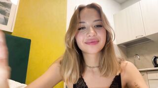 Watch silk_angell Top Porn Leak Video [Chaturbate] - new, shy, 18, asian, skinny