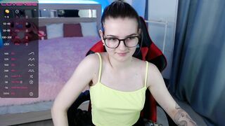 Ameliashy Webcam Porn Video Record [Stripchat]: strip, analplug, squirty, orgasm