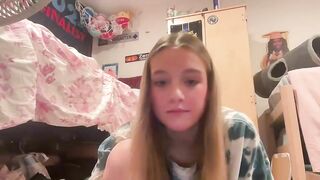 lexaarose05 New Porn Video [Chaturbate] - hair, humiliation, dildoshow, shave thumbnail