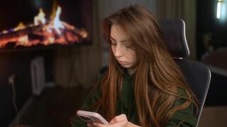 Lisa_Silver From Stripchat New Porn Video  - middle-priced-privates, smoking, emo, medium, brunettes