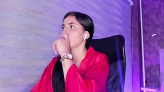 vaneza_gl From Stripchat Top Porn Video Record - recordable-publics, cumshot, cheap-privates-teens, teens, colombian-petite