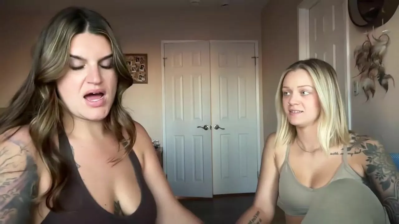 Laineexjade Top Porn Leak Video [Chaturbate] - couplelesbian, lesbian,  girlongirl, fuckpussy, lovely