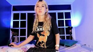 BriannaHall From Stripchat HD Porn Video  - colombian-young, tattoos-young, student, sex-toys, spanish-speaking
