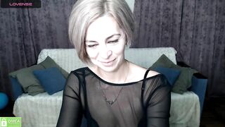 Blonde_lola444 From Stripchat Best Porn Video Leak - middle-priced-privates-best, topless, facesitting, petite-white, nylon