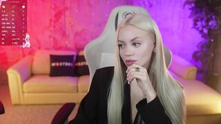 Dominika054 From Stripchat Private Porn Video Record - girls, blondes, masturbation, recordable-privates, striptease