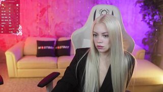 Dominika054 From Stripchat Private Porn Video Record - girls, blondes, masturbation, recordable-privates, striptease