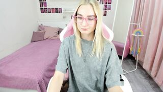 barbie_nude From Stripchat Top Porn Video  - heels, petite-blondes, blondes, squirt-young, striptease-young