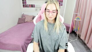 barbie_nude From Stripchat Top Porn Video  - heels, petite-blondes, blondes, squirt-young, striptease-young