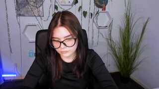 lolamrrr From Stripchat Private Porn Video Record - shaven, twerk-teens, yoga, topless-white, role-play