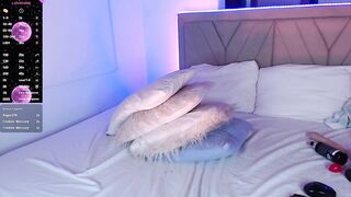 UniversitygirlQS From Stripchat HD Porn Video Record - latin-young, recordable-privates-young, couples, small-audience, redheads-young