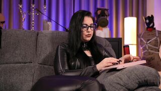 kelly_kent From Stripchat HD Porn Video Record - recordable-publics, luxurious-privates, topless-milfs, nylon, athletic