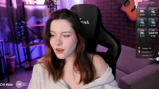 CoralineKeyns From Stripchat Hot Porn Video Record - piercings-teens, facesitting, nylon, oil-show, small-audience