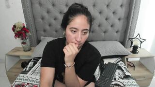 Watch Vivienne_Price From Stripchat Private Porn Video Record - topless-latin, blowjob, spanish-speaking, smoking, oil-show