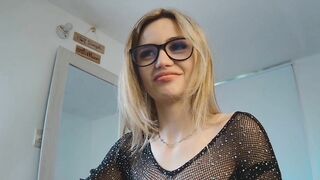 Lucy_Princes From Stripchat Hot Porn Video Record - cheap-privates, hd, couples, small-audience, fingering-young