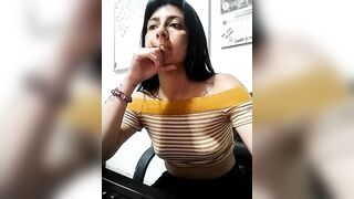 EmmaWilliamss From Stripchat Hot Porn Video Leak - heels, cheap-privates, foot-fetish, latin-blowjob, shower