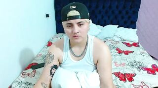 isabeautyx19 From Stripchat New Porn Video Leak - hairy, squirt, curvy-teens, spanking, squirt-white