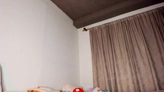 Watch caramelo_xox Hot Porn Video [Chaturbate] - feet, latina, curvy, bigboobs, braces