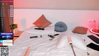Parasite_Eve28 Webcam Porn Video Record [Stripchat]: chatting, welcome, poledance, balloons