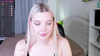 Gilly_Jinks Webcam Porn Video Record [Stripchat]: stockings, handjob, stocking, play, sexypussy