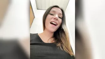 Watch _MiaQueen_'s Porn Video Collection. _MiaQueen_ Cam Records List