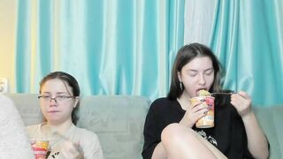 Watch swweet_girls_honeey From Stripchat Private Porn Video Record - big-tits-brunettes, lesbians, new-teens, recordable-publics, handjob-teens