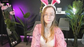 CassieCool From Stripchat Top Porn Video Record - brunettes, blowjob-ahegao, fingering-young, small-audience, flashing