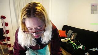 Watch 911Calling From Stripchat Free Porn Video Leak - twerk-latin, blondes-creampie, small-audience, masturbation, erotic-dance