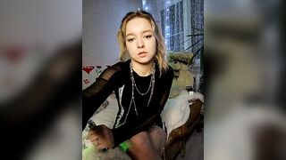 Watch Liligant From Stripchat Top Porn Video Record - big-ass-white, dildo-or-vibrator, shaven, topless-white, foot-fetish