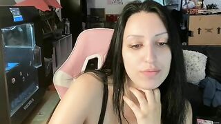 sutana101 Webcam Porn Video Record [Stripchat]: deutsch, sexytits, hugeass, fingerpussy, leggings