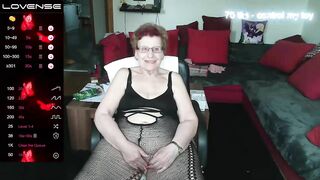 Heisseoma77 Webcam Porn Video Record [Stripchat]: tights, bigboobies, pussylovense, leche, naturaltits