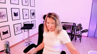 RosalindaFortuna From Stripchat Top Porn Video Record - petite-mature, blondes-mature, foot-fetish, nylon, moderately-priced-cam2cam